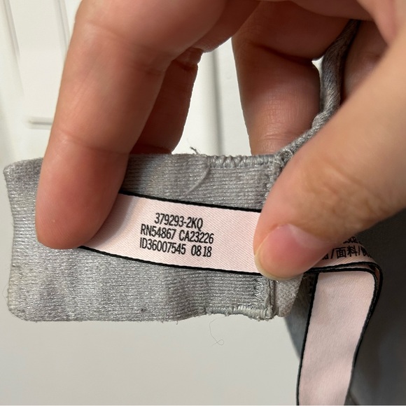 Victoria Secret The T-Shirt Cotton Lightly lined Demi Bra in light grey. - Picture 7 of 7